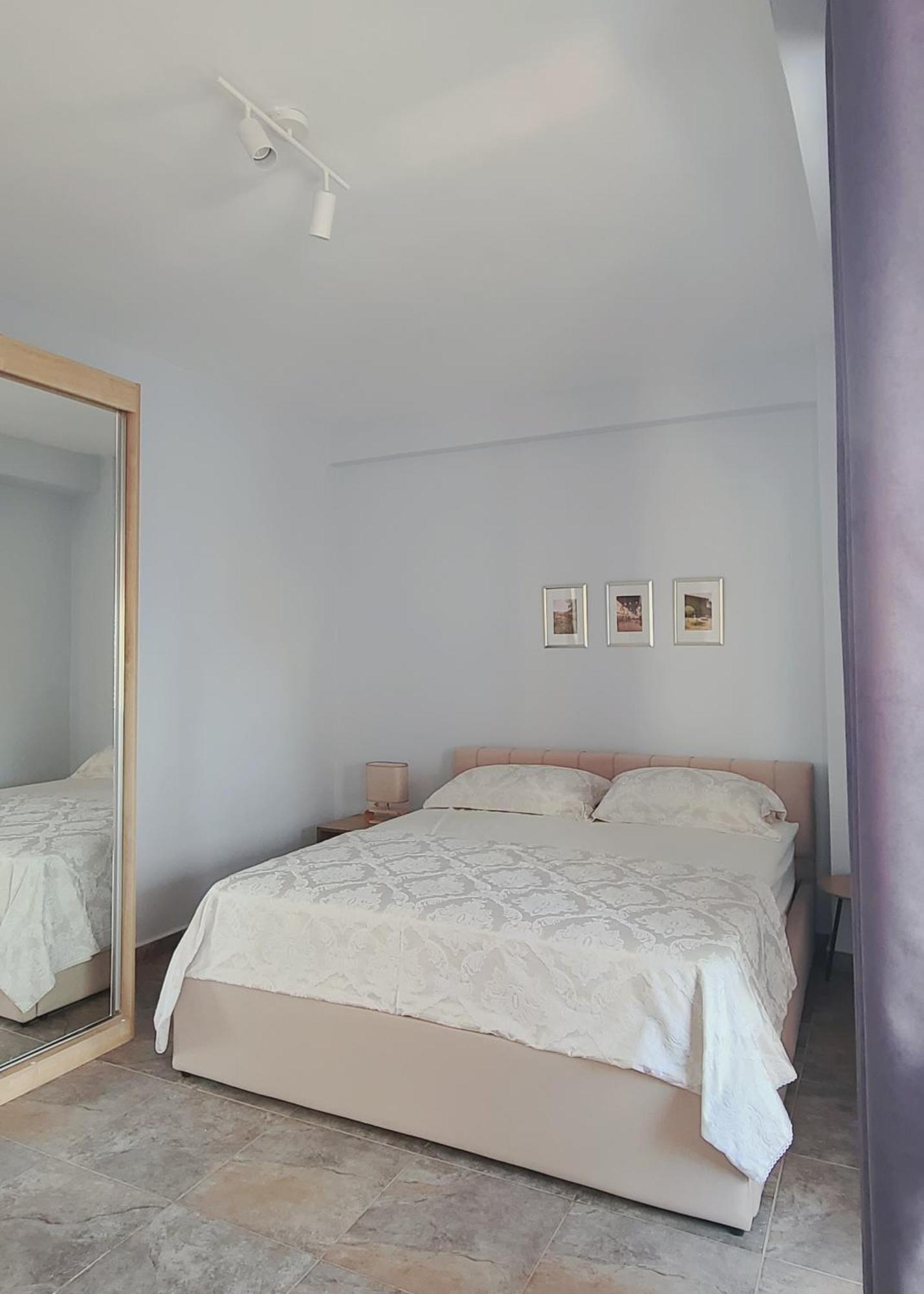 Leones Apartament Tirana Eksteriør billede